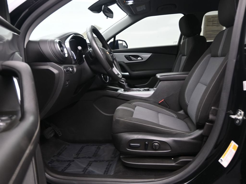 Used 2023 Chevrolet Blazer LT image 12