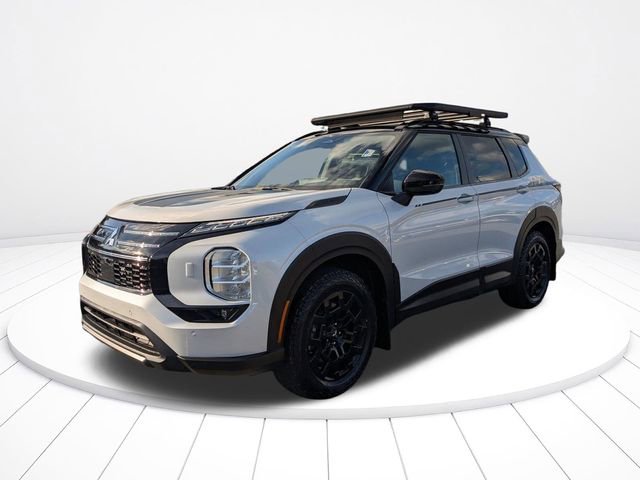 New 2026 Mitsubishi Outlander Trail Edition image 7