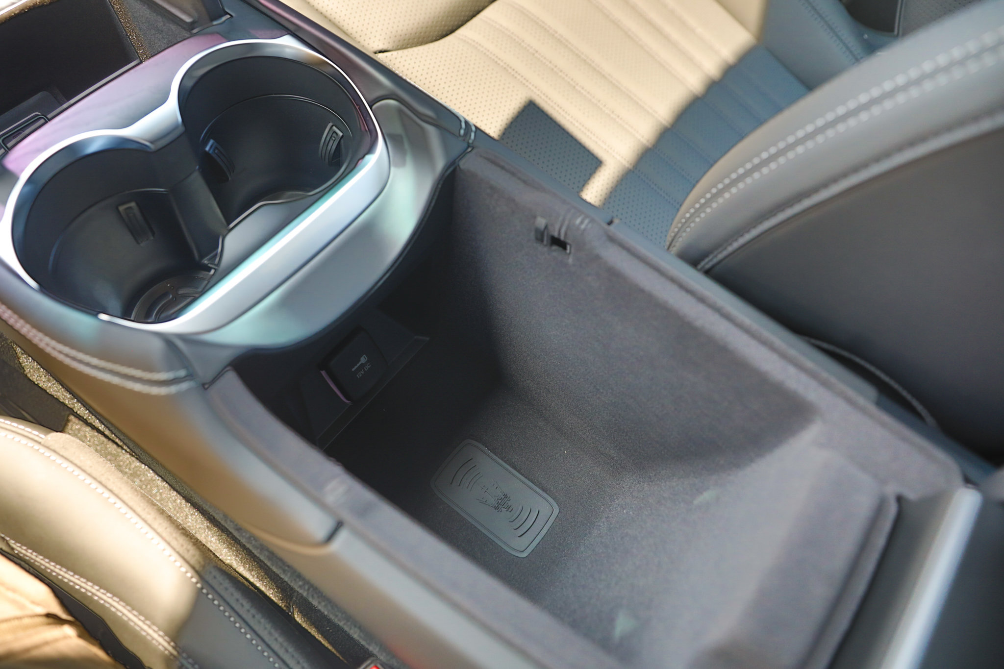 Used 2024 Maserati Grecale GT AWD/4WD image 29
