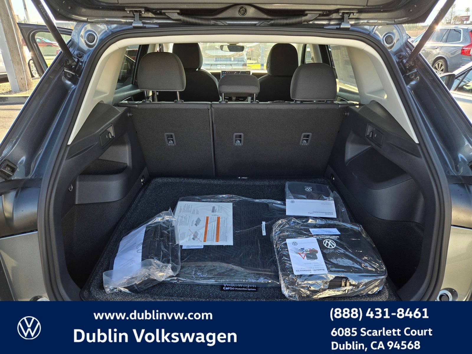 New 2026 Volkswagen Tiguan S AWD/4WD image 10