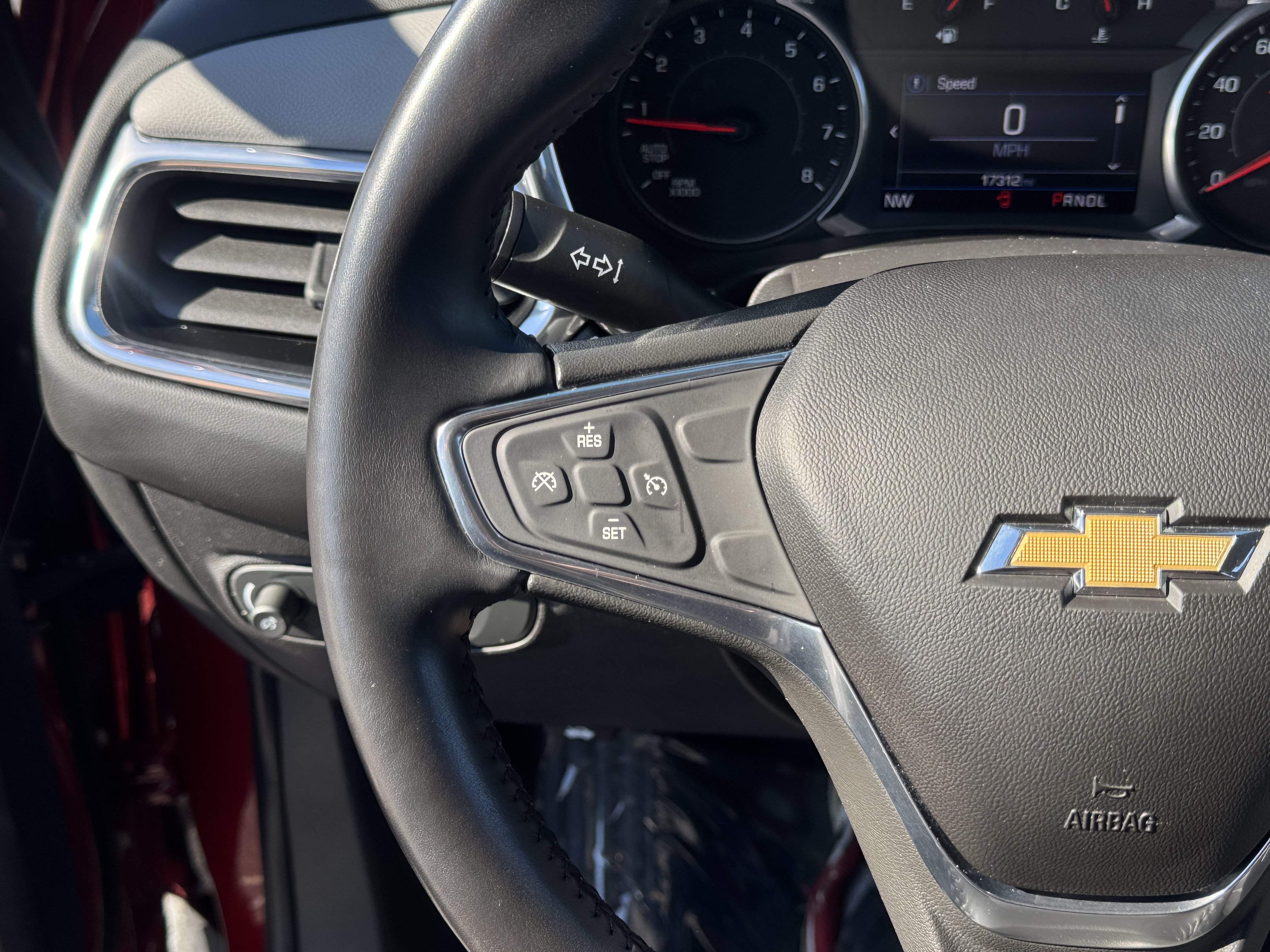 Used 2019 Chevrolet Equinox LT FWD image 20