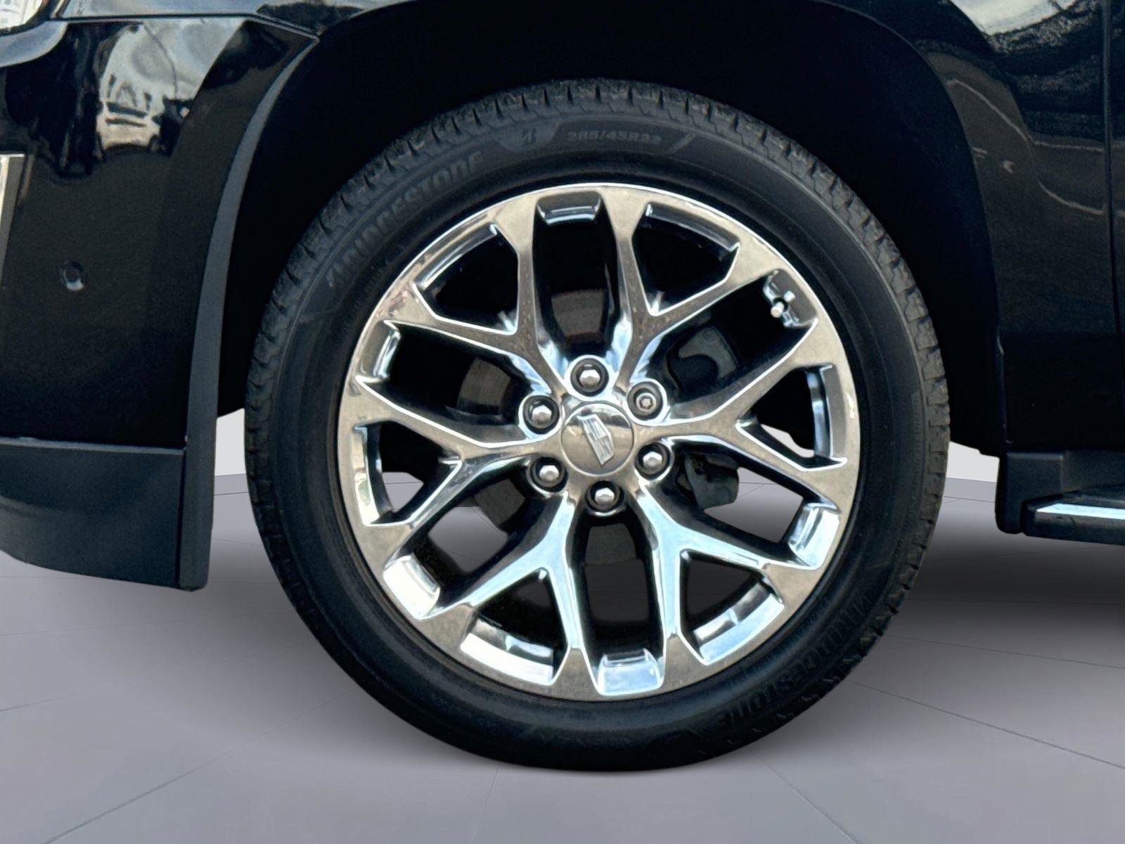 Used 2017 Cadillac Escalade Premium Luxury RWD image 10