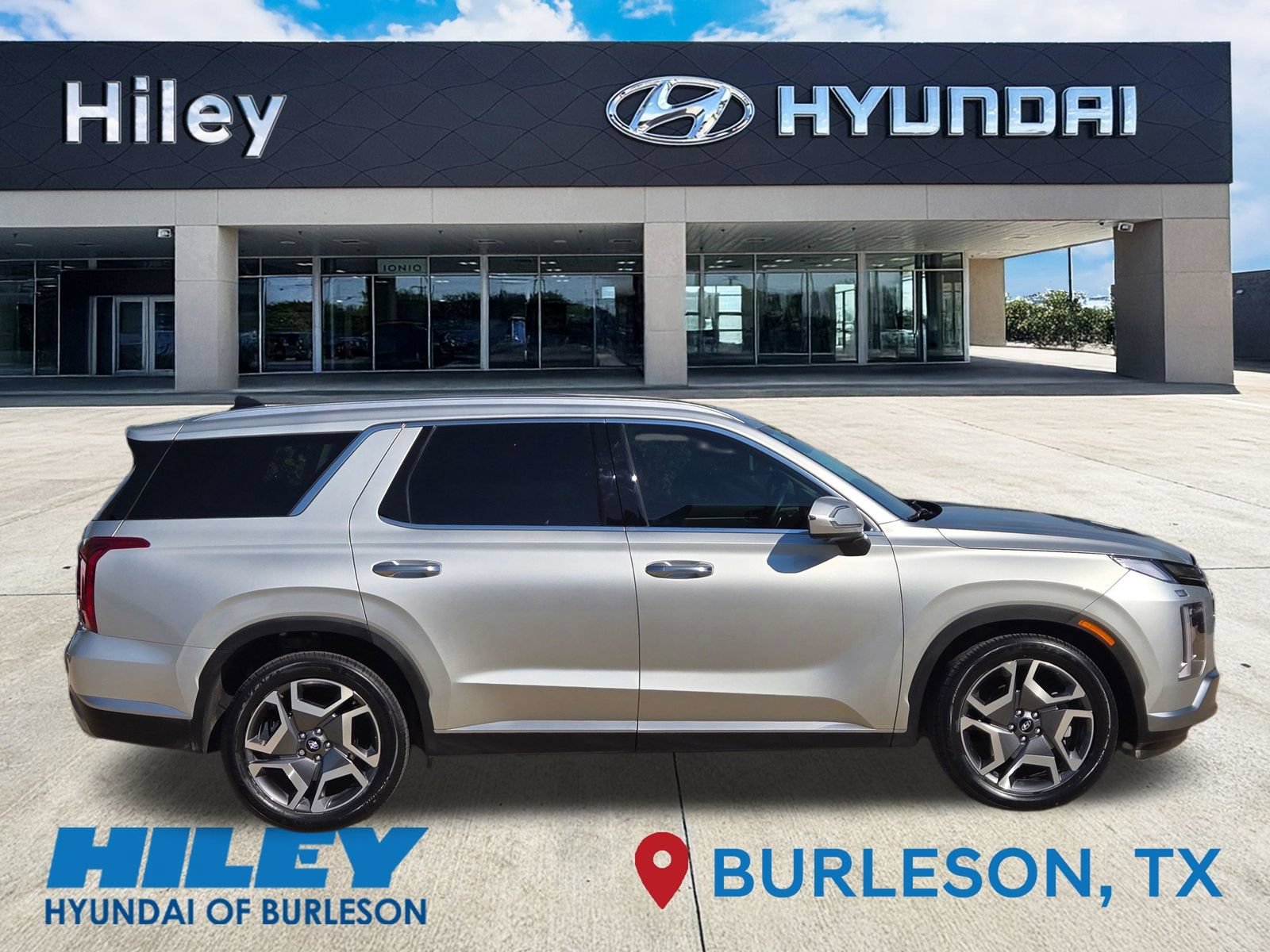 Certified 2024 Hyundai Palisade SEL w/ Premium Package FWD image 3