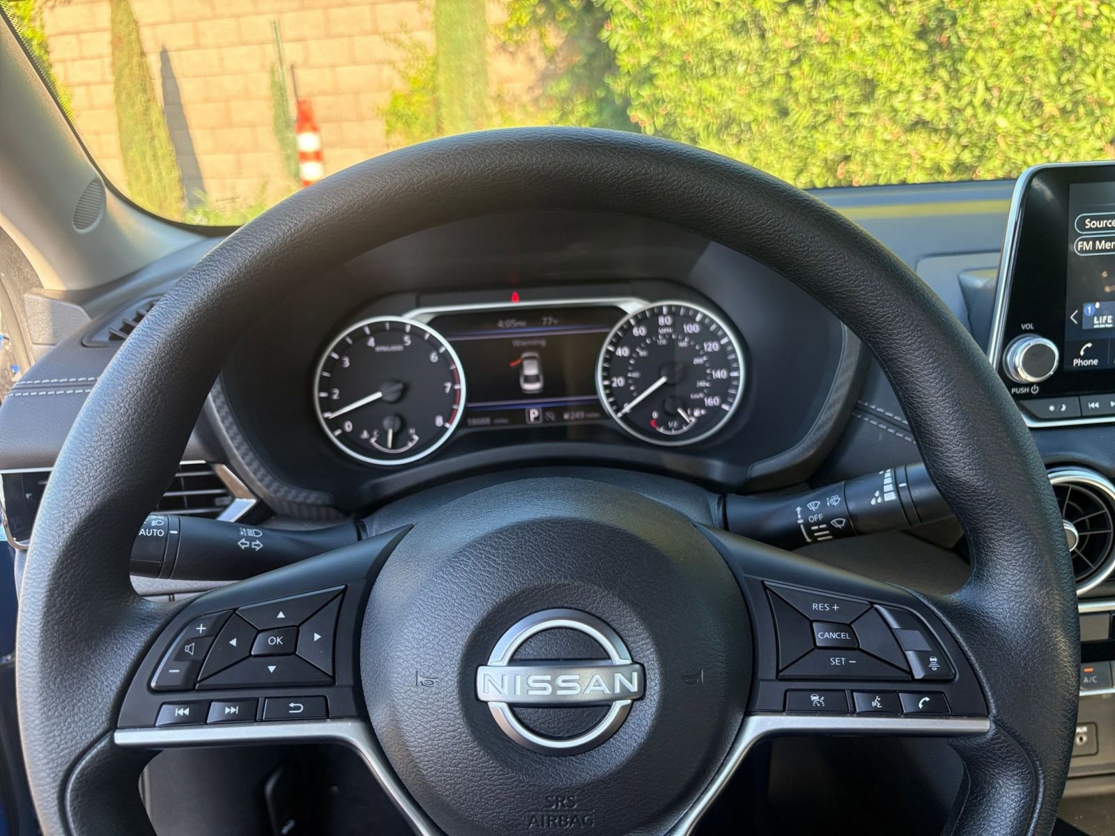 Used 2025 Nissan Sentra SV FWD image 25