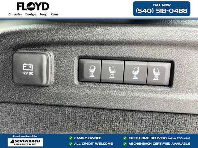 New 2025 Jeep Grand Cherokee L Overland w/ Luxury Tech Group IV image 30