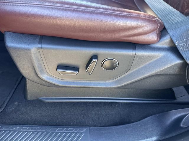 Used 2024 Ford Expedition Max Limited image 21