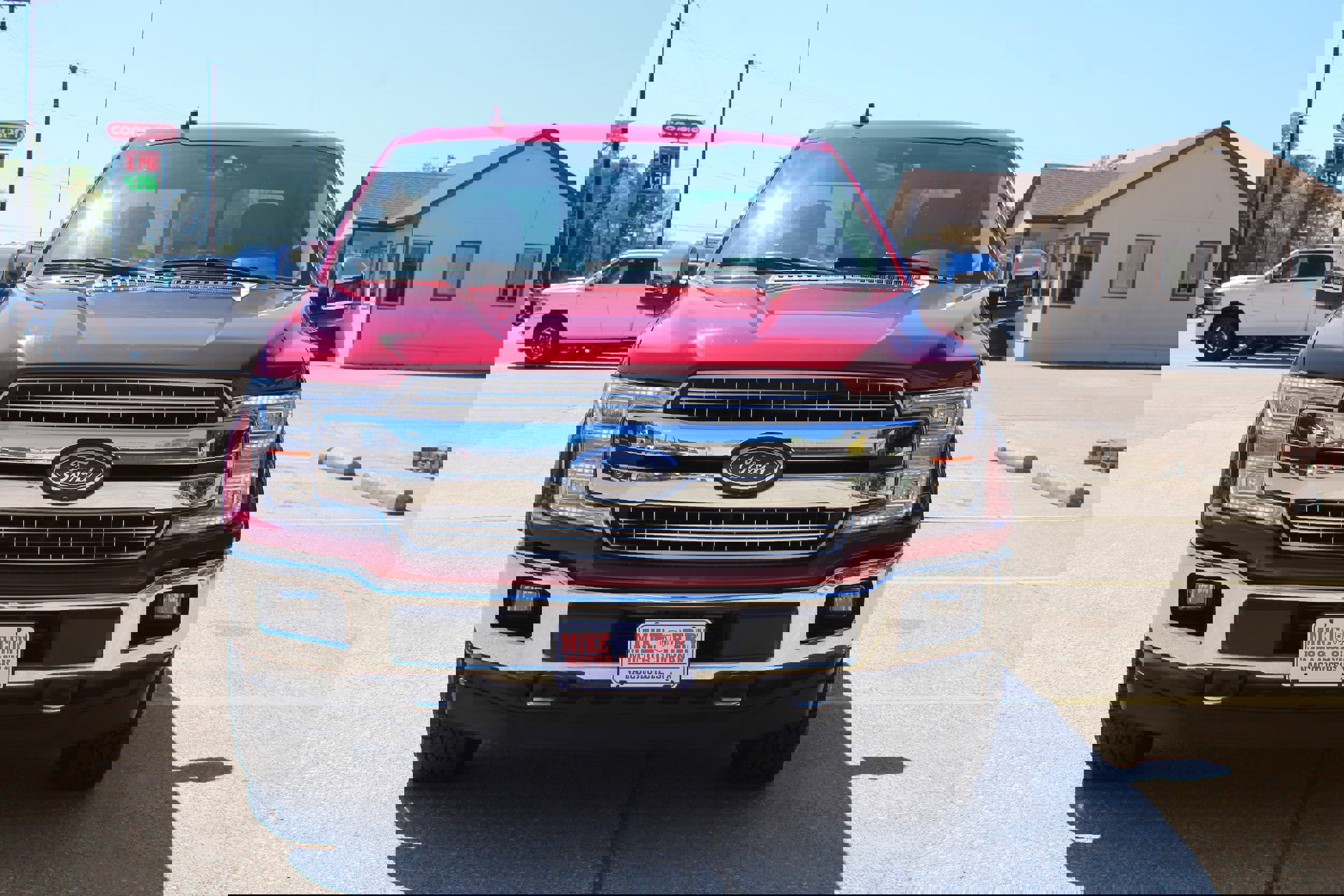 Used 2018 Ford F150 Lariat w/ Equipment Group 502A Luxury image 3