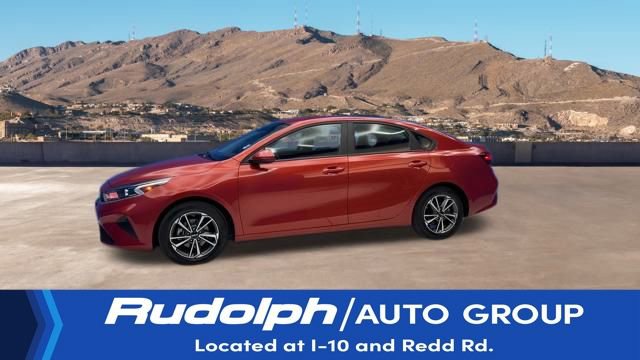 Used 2023 Kia Forte LXS image 2