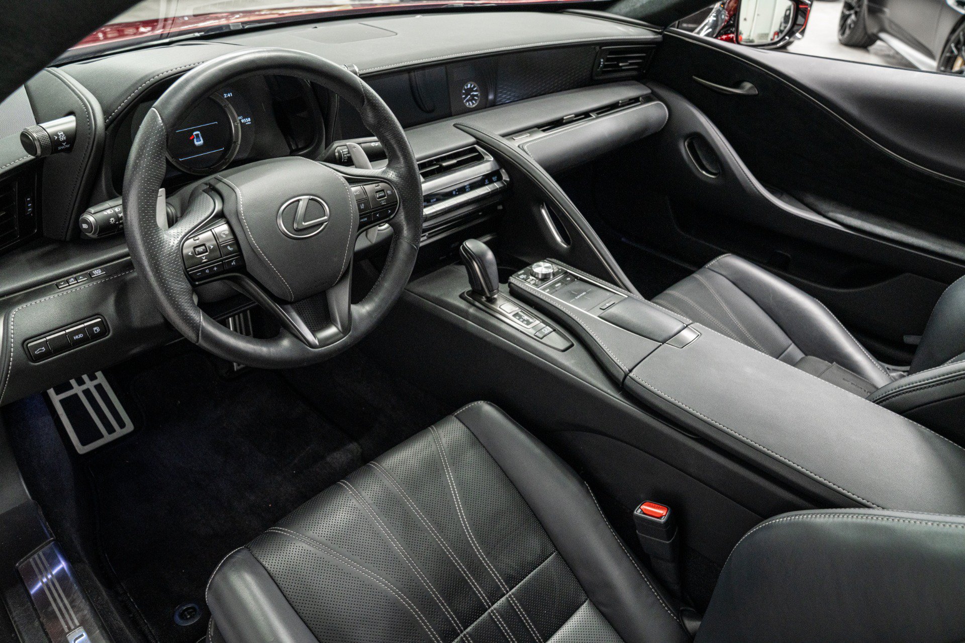Used 2018 Lexus LC 500 Coupe w/ Touring Package RWD image 12