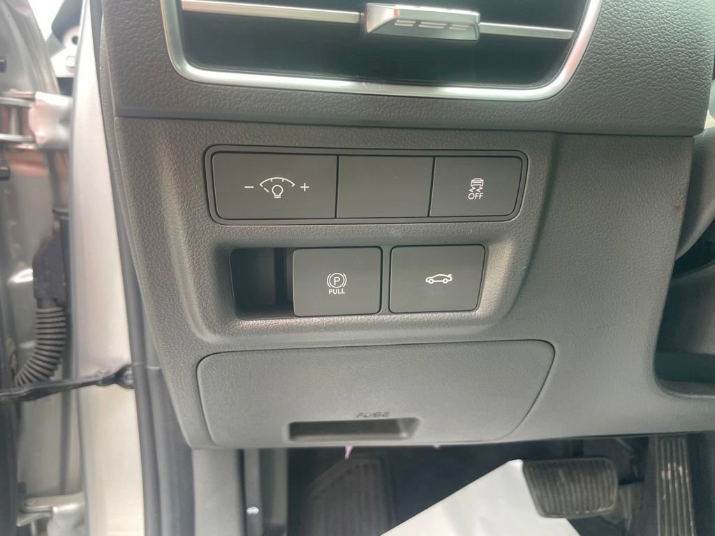 Used 2024 Hyundai Sonata SEL FWD image 18