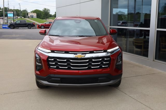 Used 2026 Chevrolet Equinox LT AWD/4WD image 6