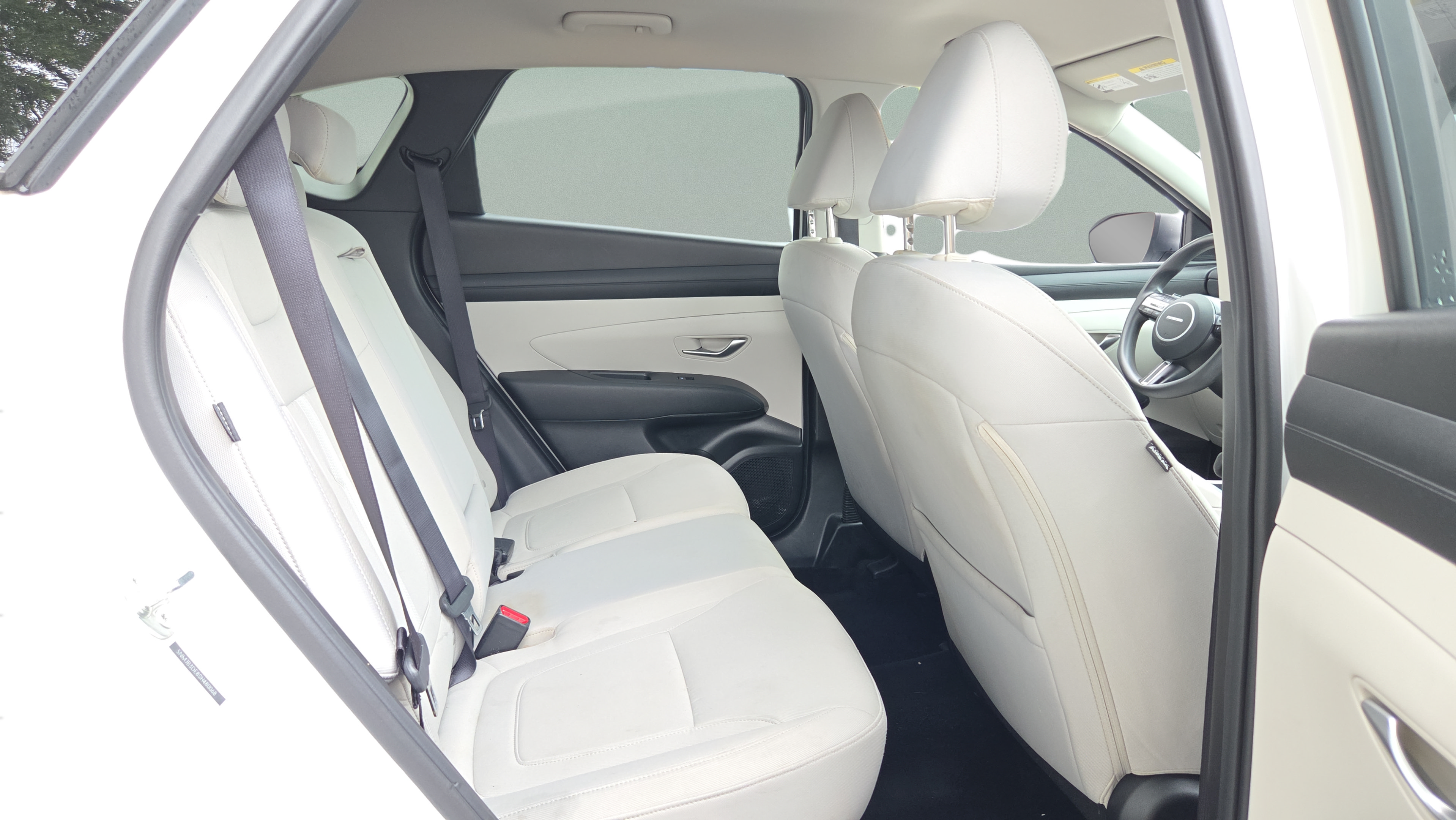 Used 2025 Hyundai Tucson SEL FWD image 15
