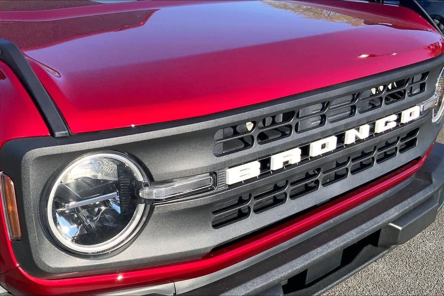 Certified 2025 Ford Bronco 4-Door w/ Sasquatch Package AWD/4WD image 29