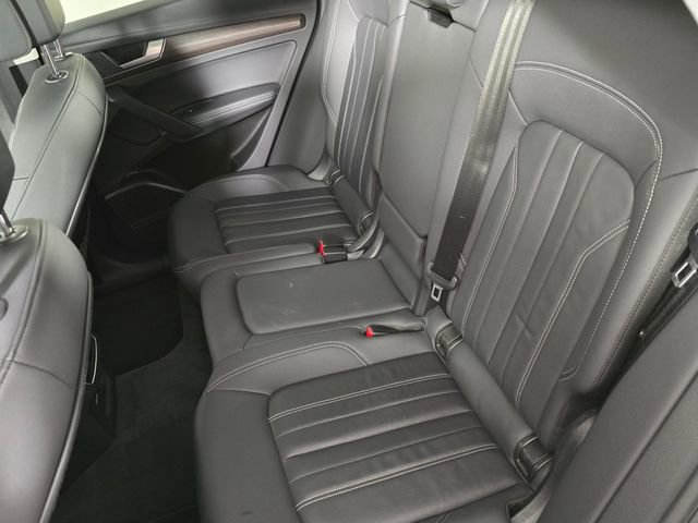 Used 2022 Audi Q5 2.0T Premium Plus w/ Premium Plus Package image 19