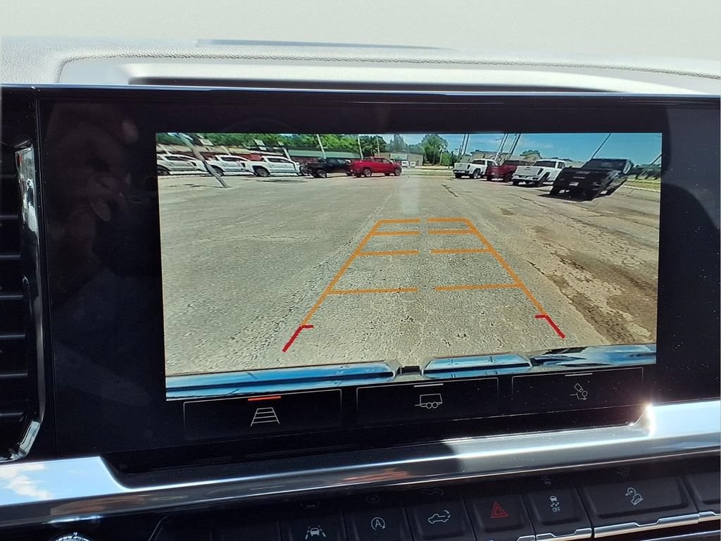 Used 2025 Nissan Altima 2.5 SV FWD image 10