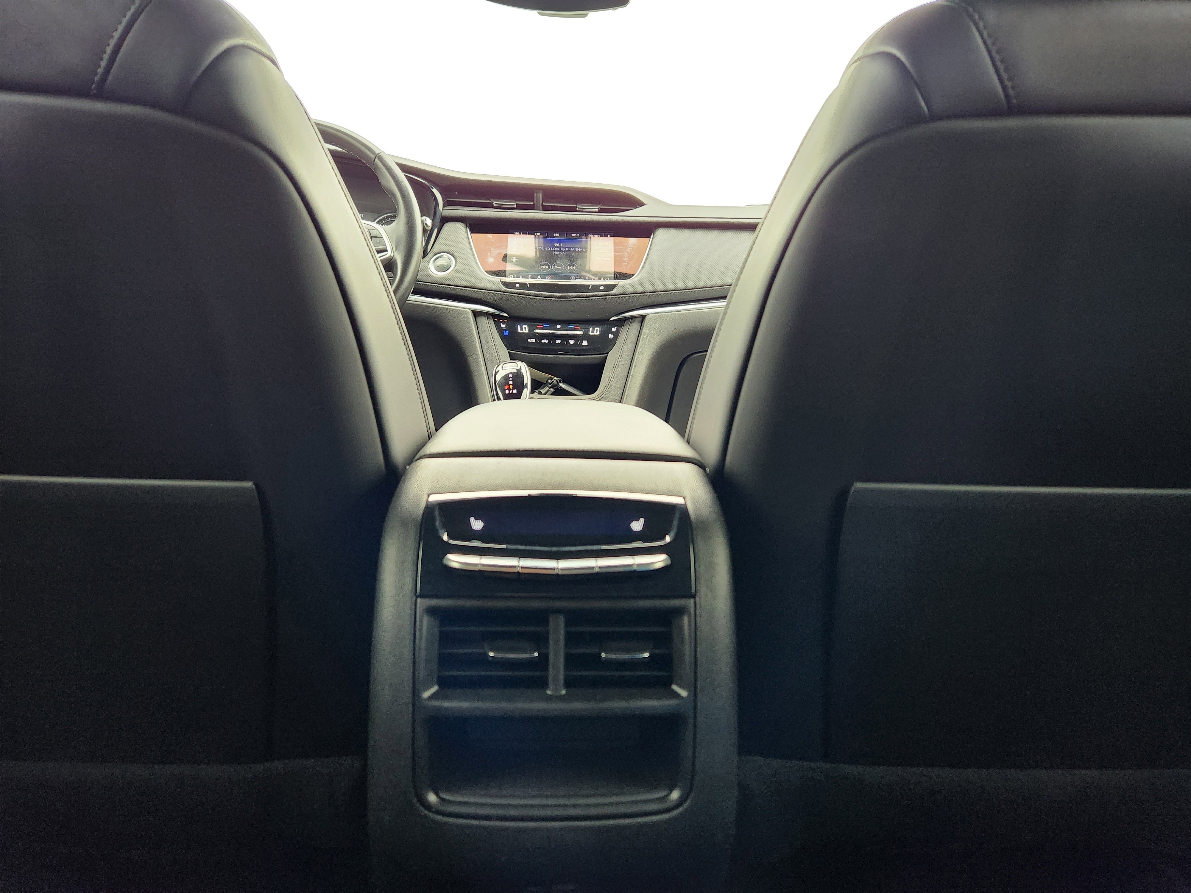 Used 2024 Cadillac XT5 Premium Luxury AWD/4WD image 13