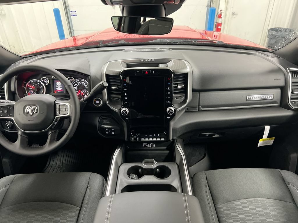 New 2026 RAM 2500 Big Horn AWD/4WD image 10