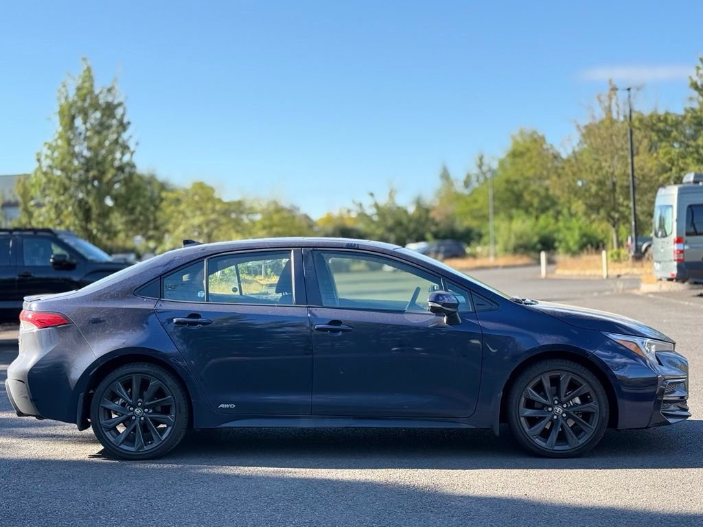 Certified 2025 Toyota Corolla SE w/ SE Premium Package AWD/4WD image 6