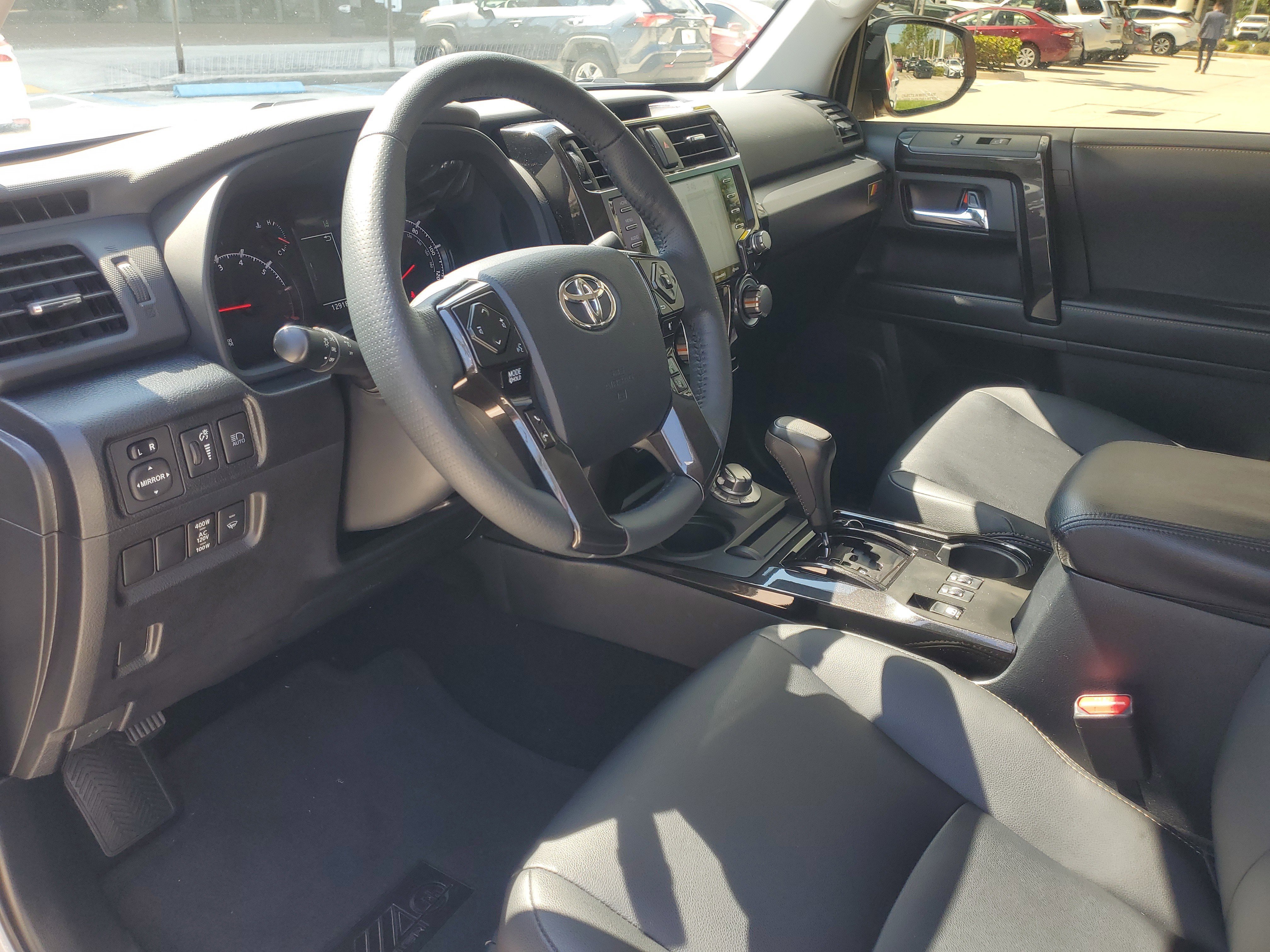 Certified 2023 Toyota 4Runner 40th Anniversary SE AWD/4WD image 16