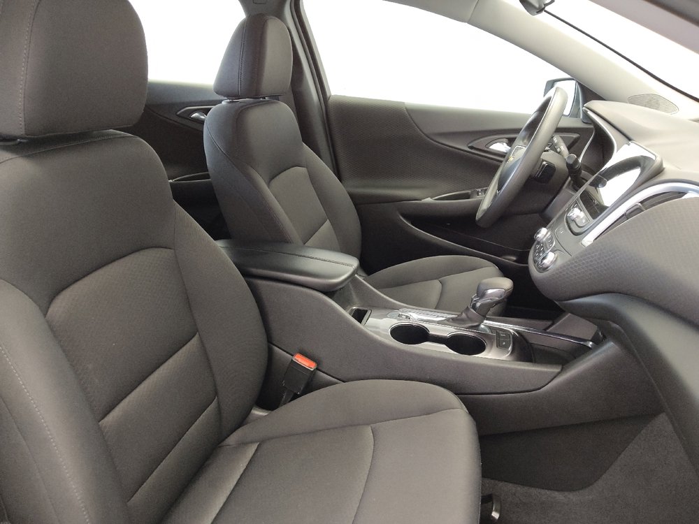 Used 2023 Chevrolet Malibu LT w/ Driver Confidence Package image 21