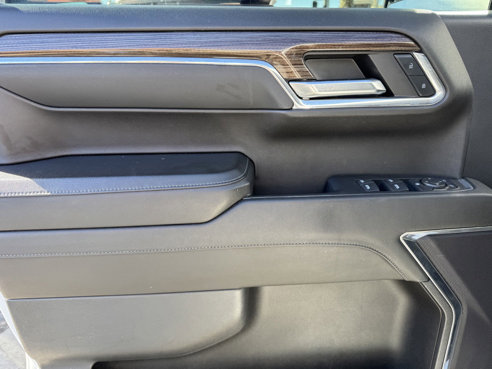 Used 2024 Chevrolet Silverado 1500 RST w/ LPO, Liner Protection Package image 16