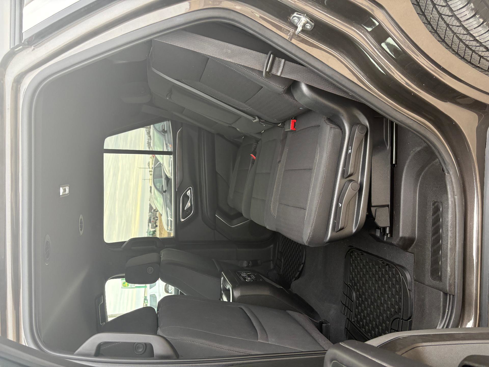 Used 2021 Chevrolet Tahoe LS image 12