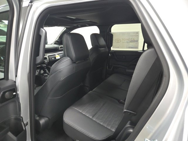 New 2026 Toyota 4Runner TRD Off-Road Premium AWD/4WD image 17