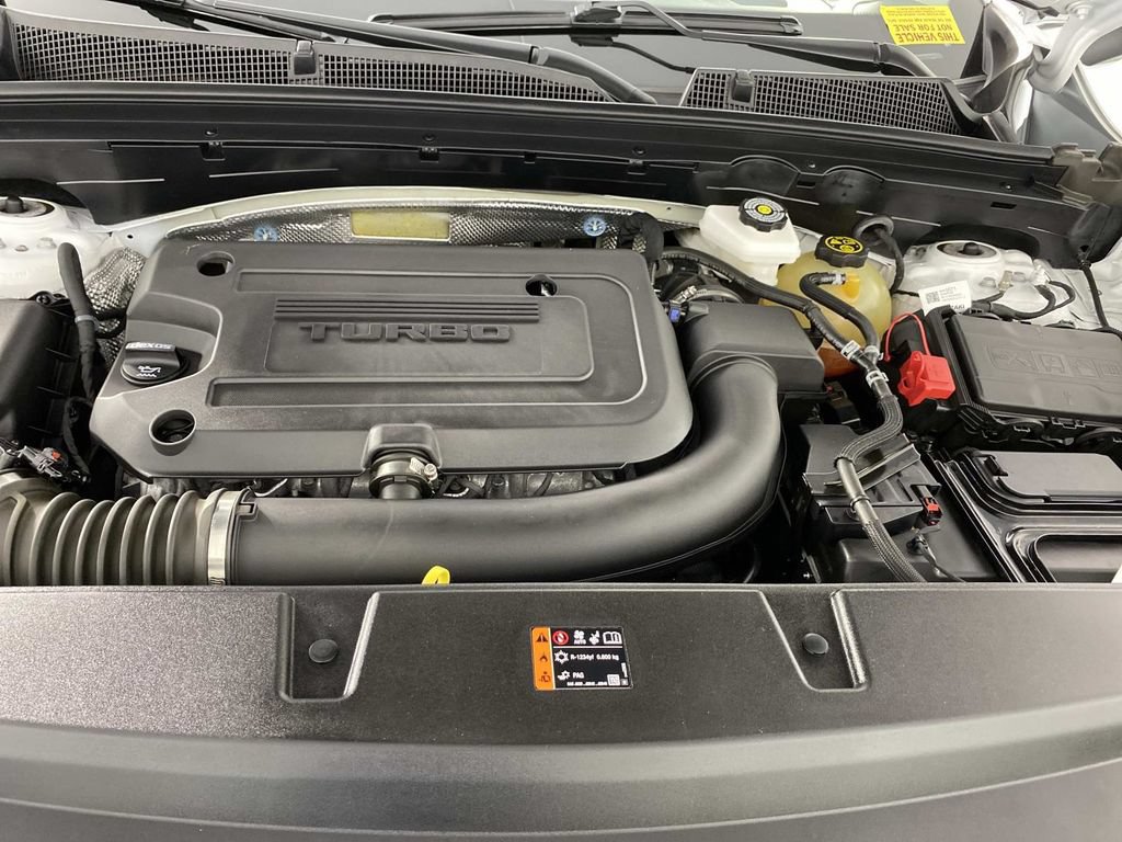 Used 2023 Buick Envision Preferred AWD/4WD image 32
