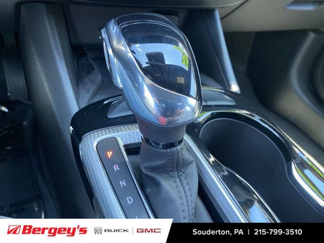 Used 2025 Buick Envista Sport Touring FWD image 19