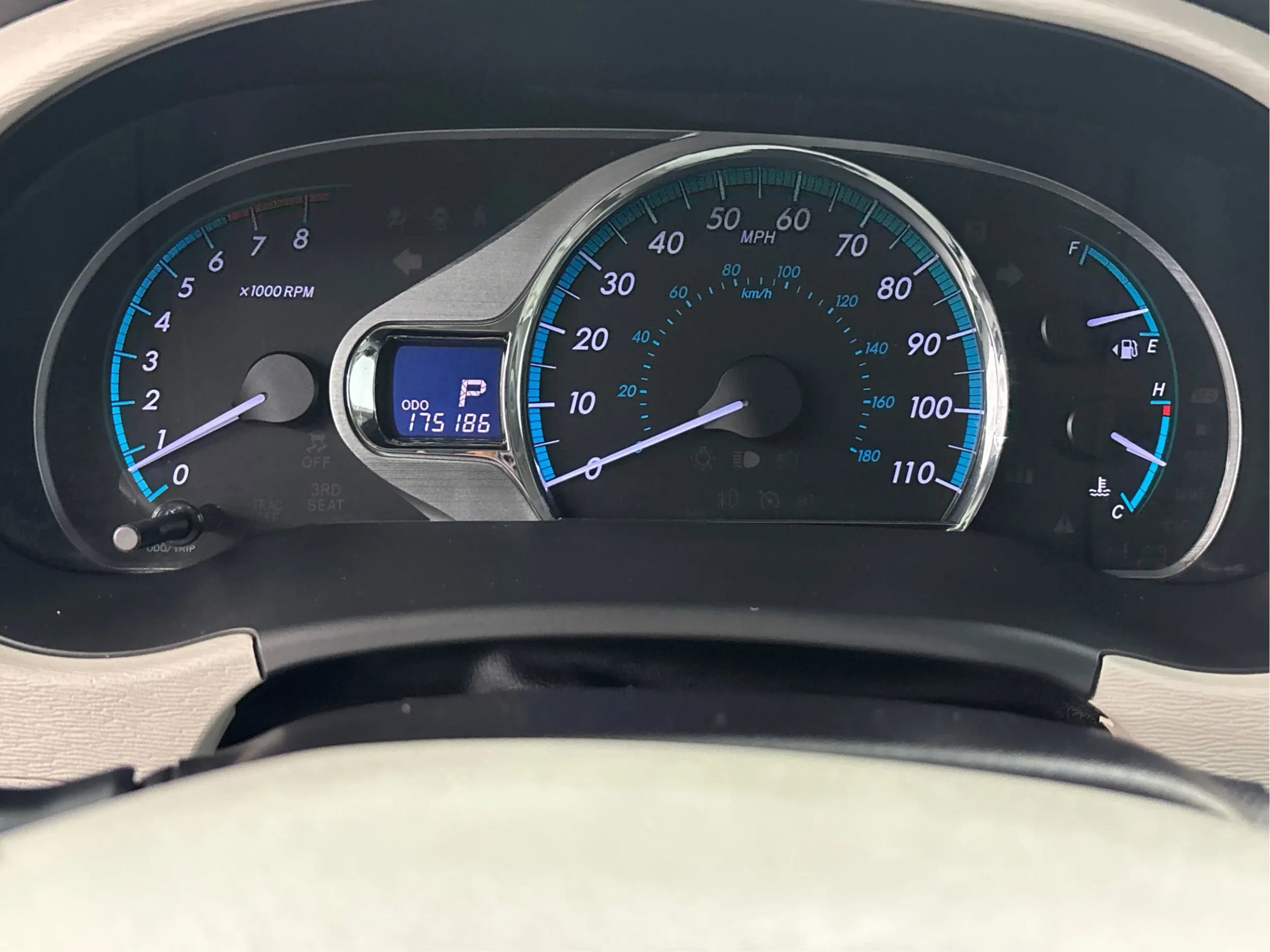 Used 2014 Toyota Sienna XLE image 22