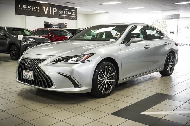 Certified 2025 Lexus ES 300h w/ Premium Package FWD image 3