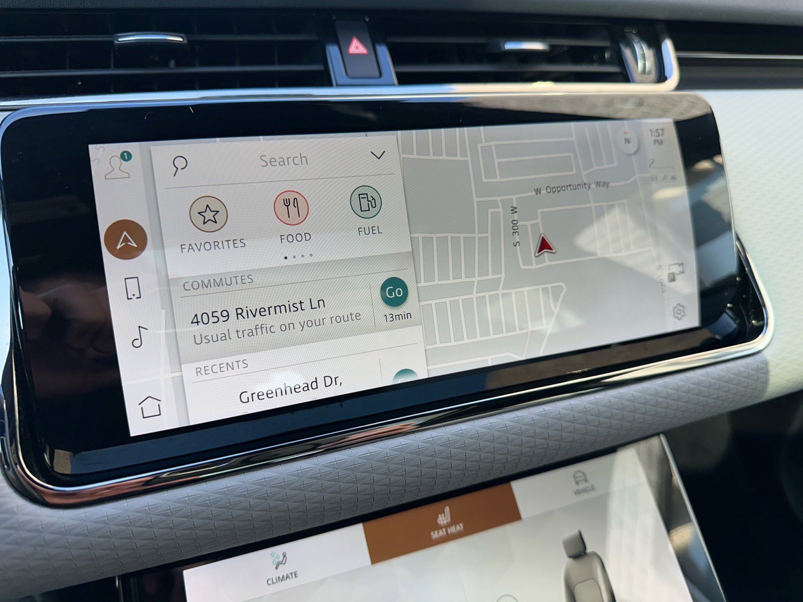 Used 2023 Land Rover Range Rover Evoque R-Dynamic S image 21