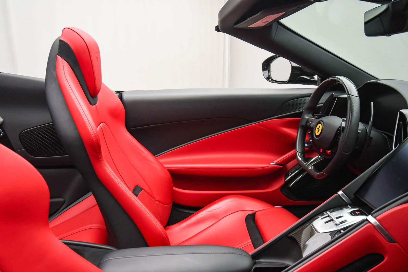 Used 2024 Ferrari Roma Spider image 56