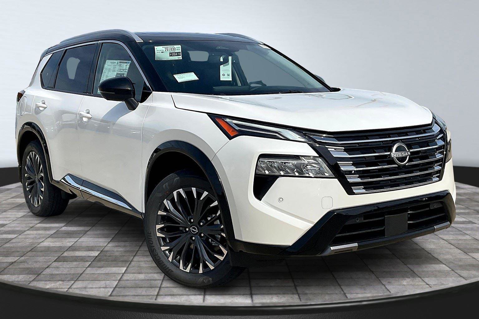 New 2026 Nissan Rogue Platinum w/ Platinum Premium Package image 2