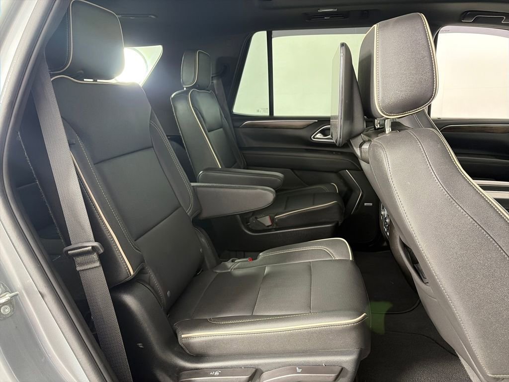 Used 2023 Chevrolet Tahoe Premier w/ Advanced Technology Package image 30