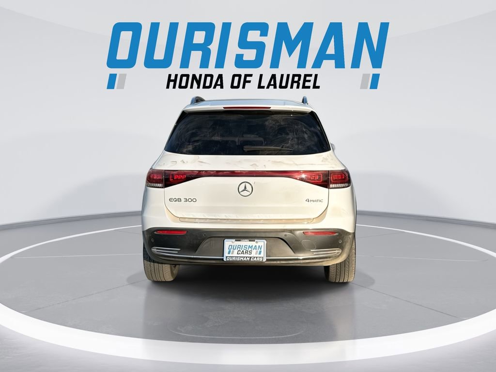 Used 2023 Mercedes-Benz EQB 300 4MATIC image 7