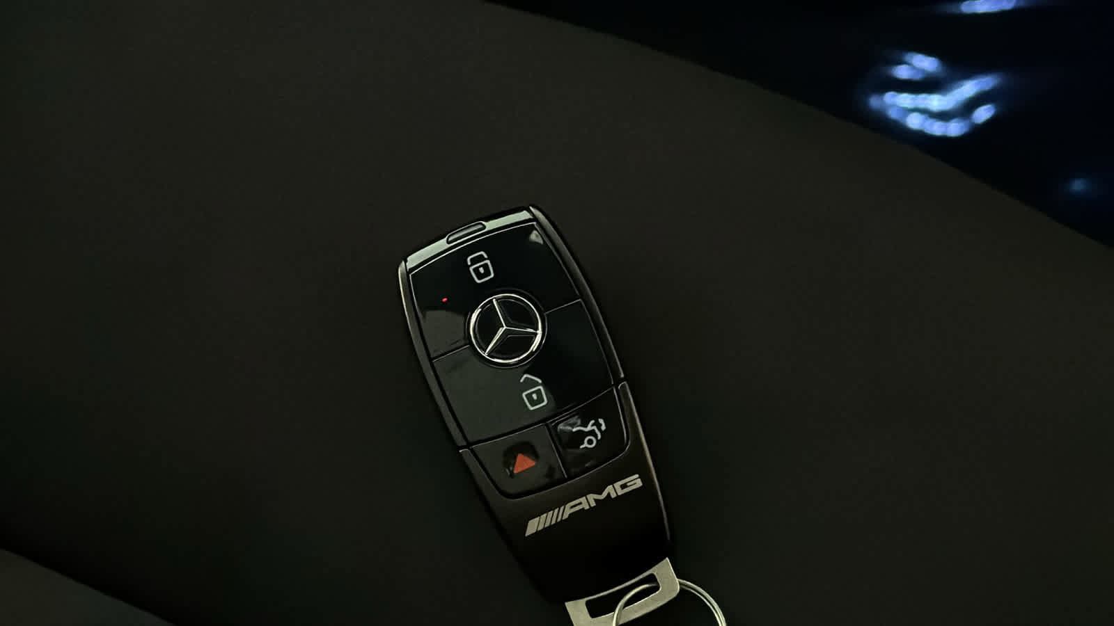 New 2026 Mercedes-Benz GLB 35 AMG 4MATIC image 37