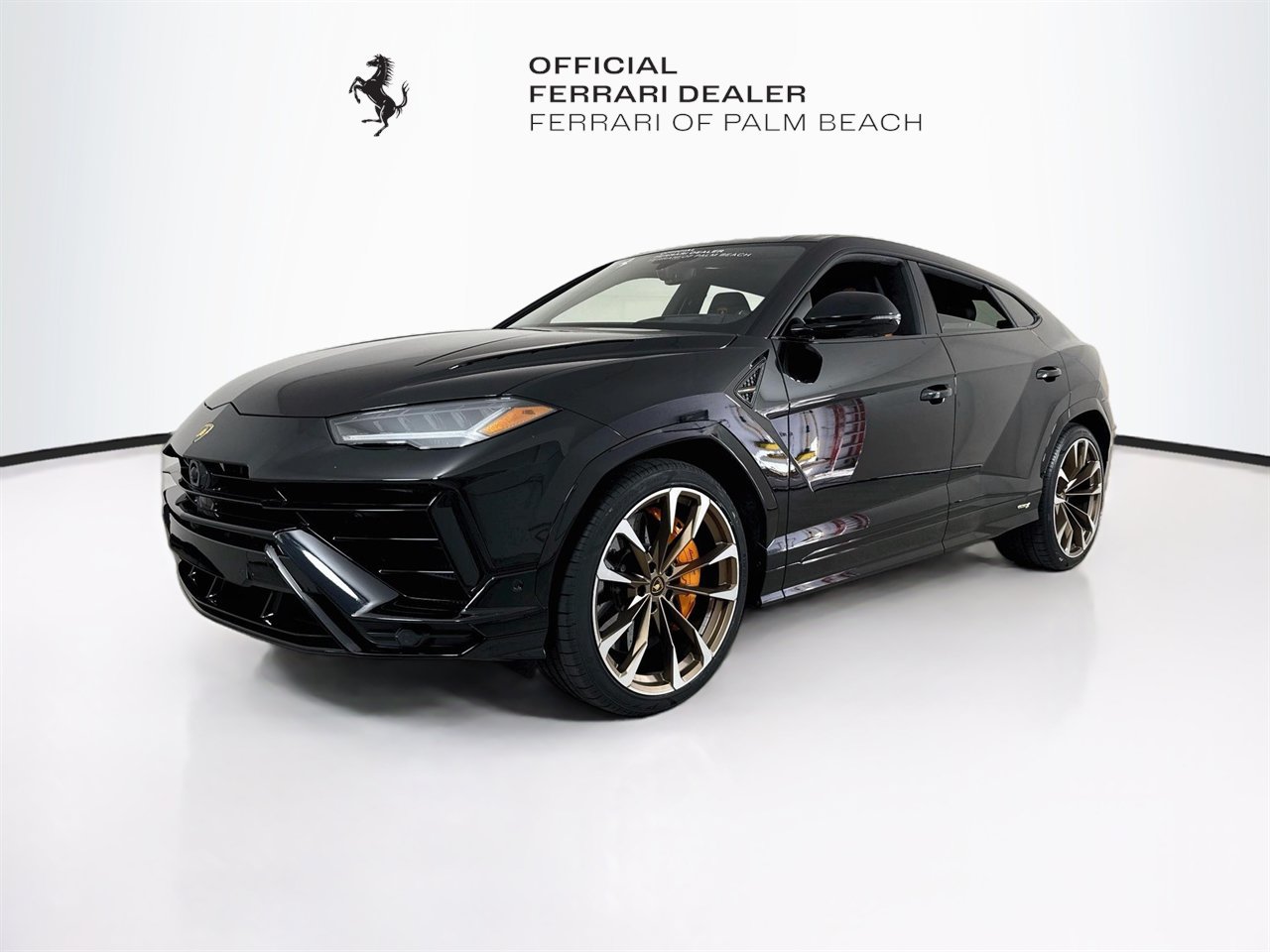 Used 2024 Lamborghini Urus S AWD/4WD image 3