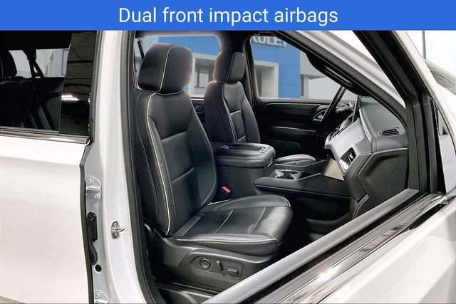 Used 2024 Chevrolet Suburban Premier image 28
