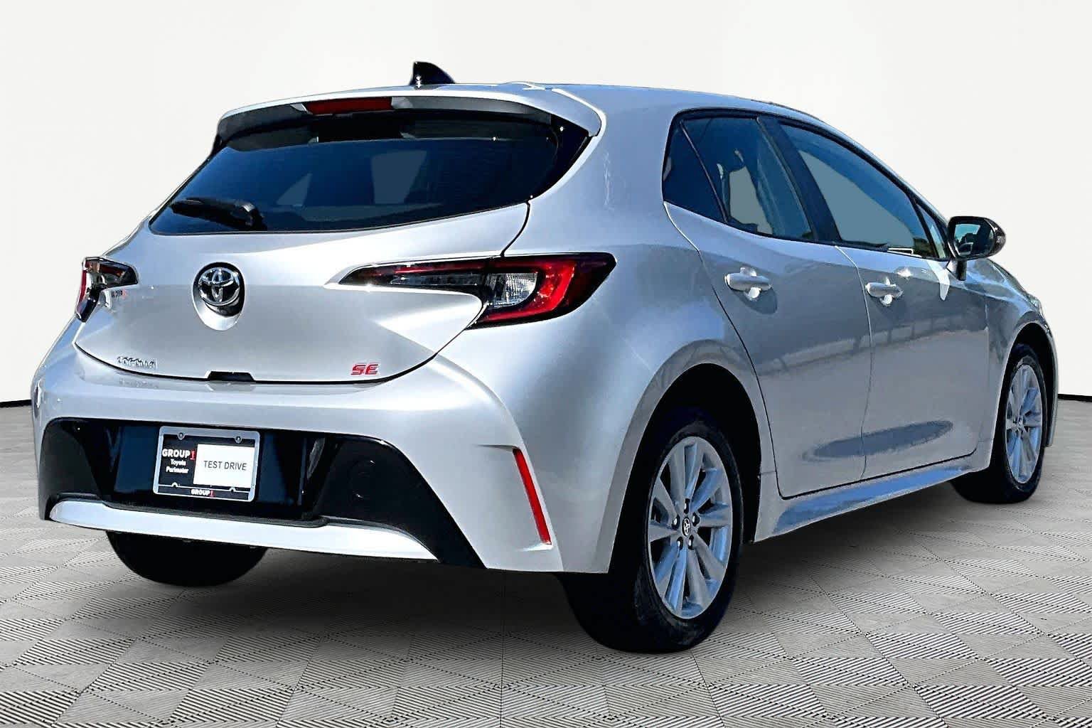 Certified 2026 Toyota Corolla SE FWD image 13