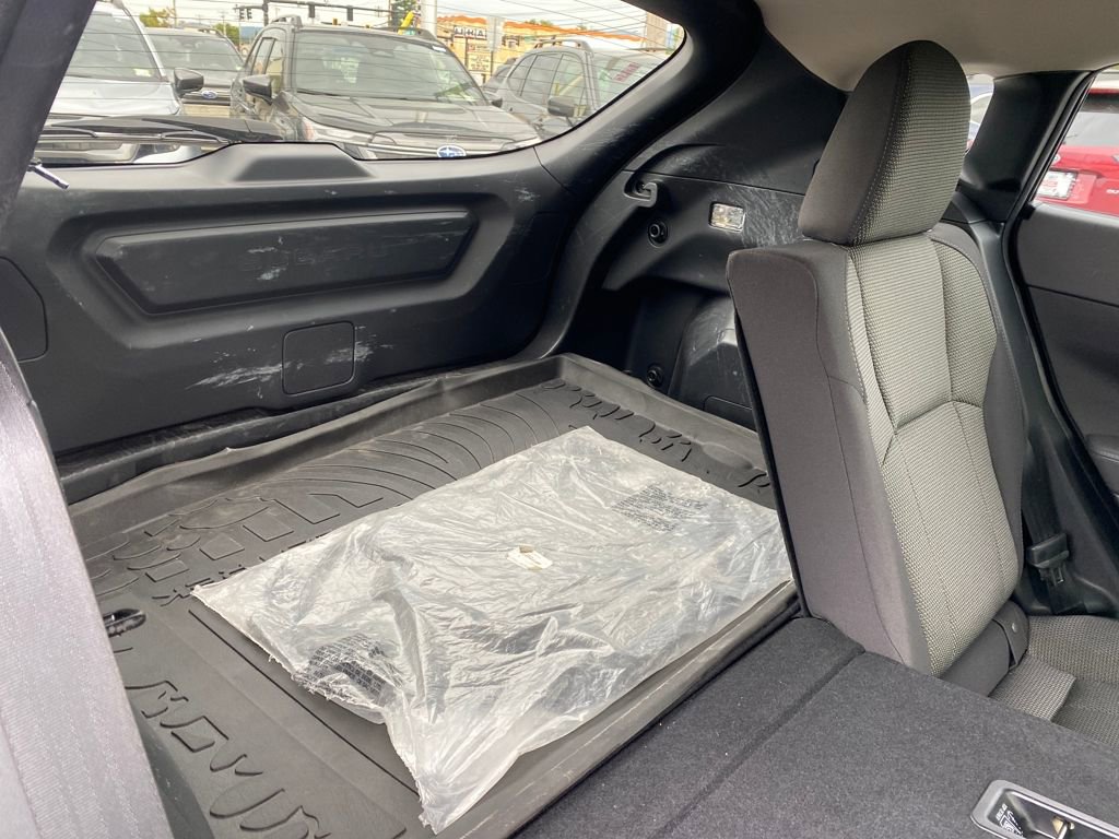 Used 2024 Subaru Crosstrek 2.0i Premium image 30