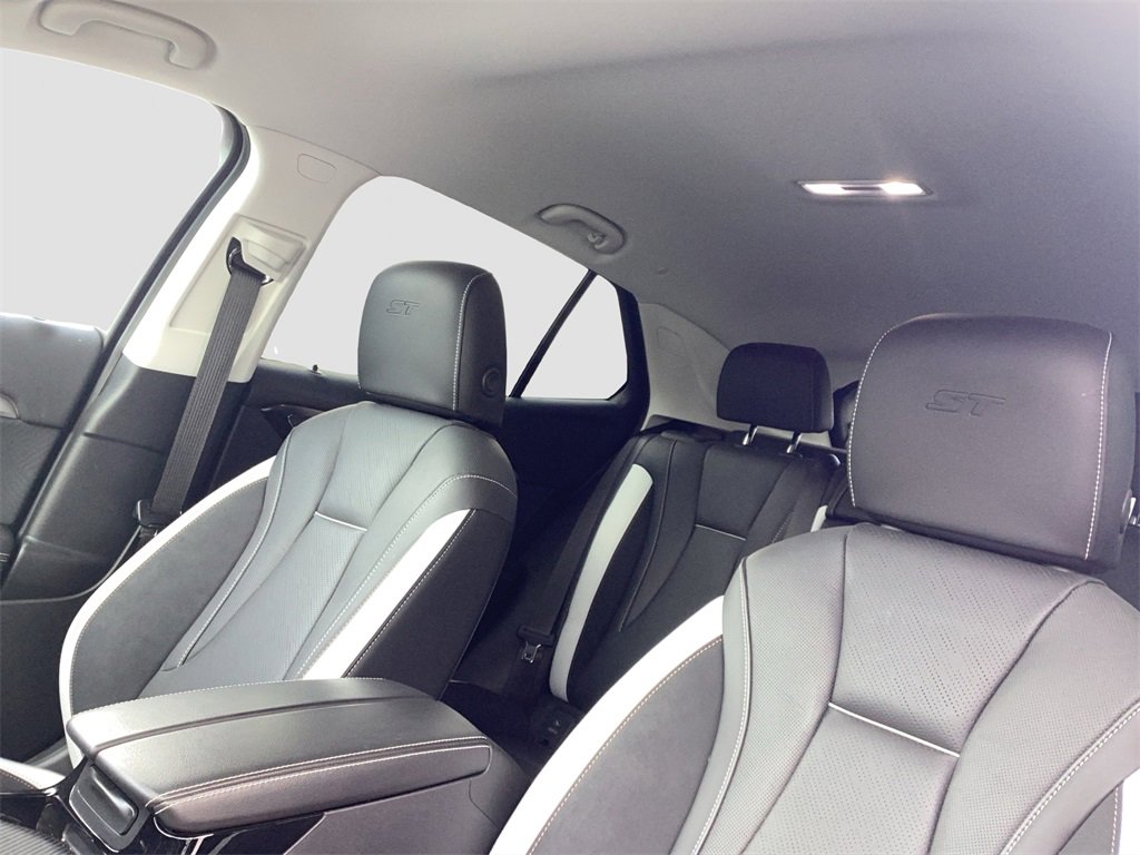 Used 2025 Buick Envision Sport Touring image 26