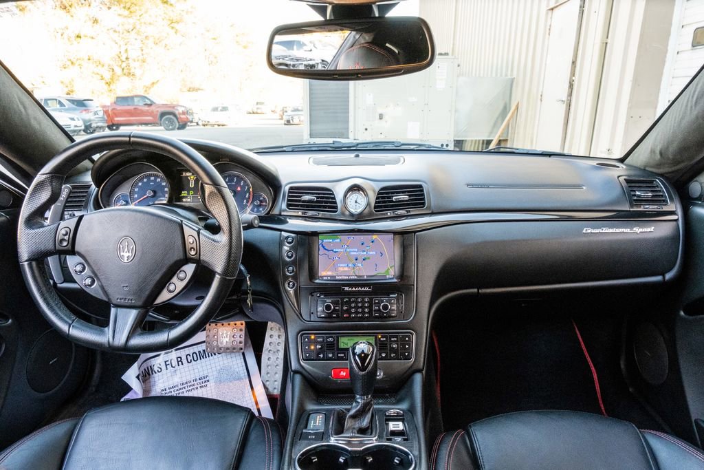 Used 2016 Maserati GranTurismo Sport image 15