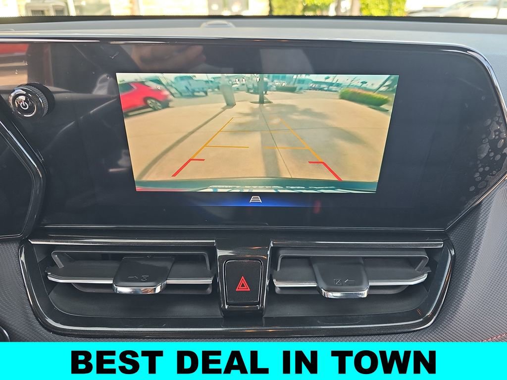 Used 2025 Chevrolet TrailBlazer RS w/ Driver Confidence Package image 22