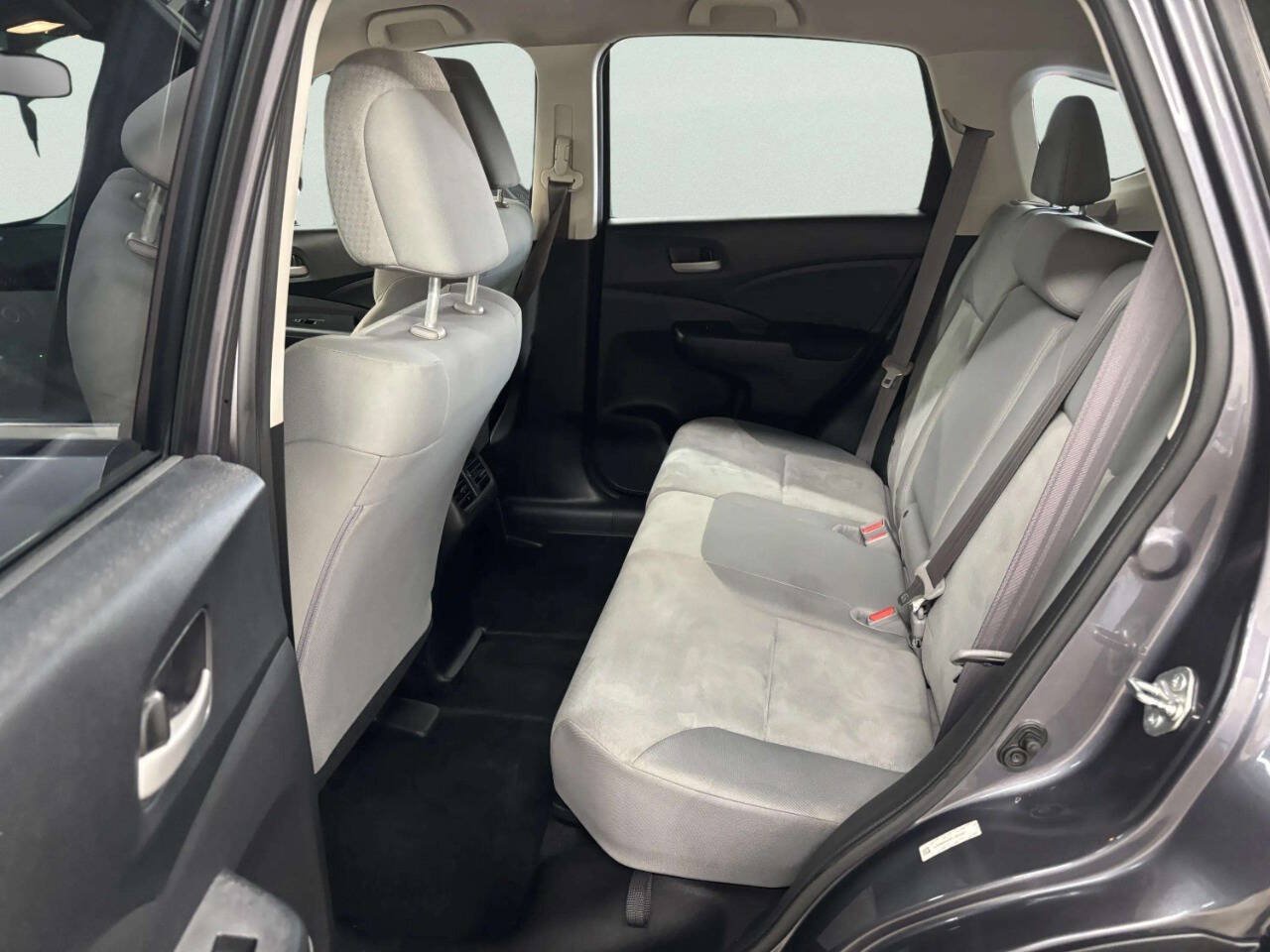 Used 2015 Honda CR-V LX image 16