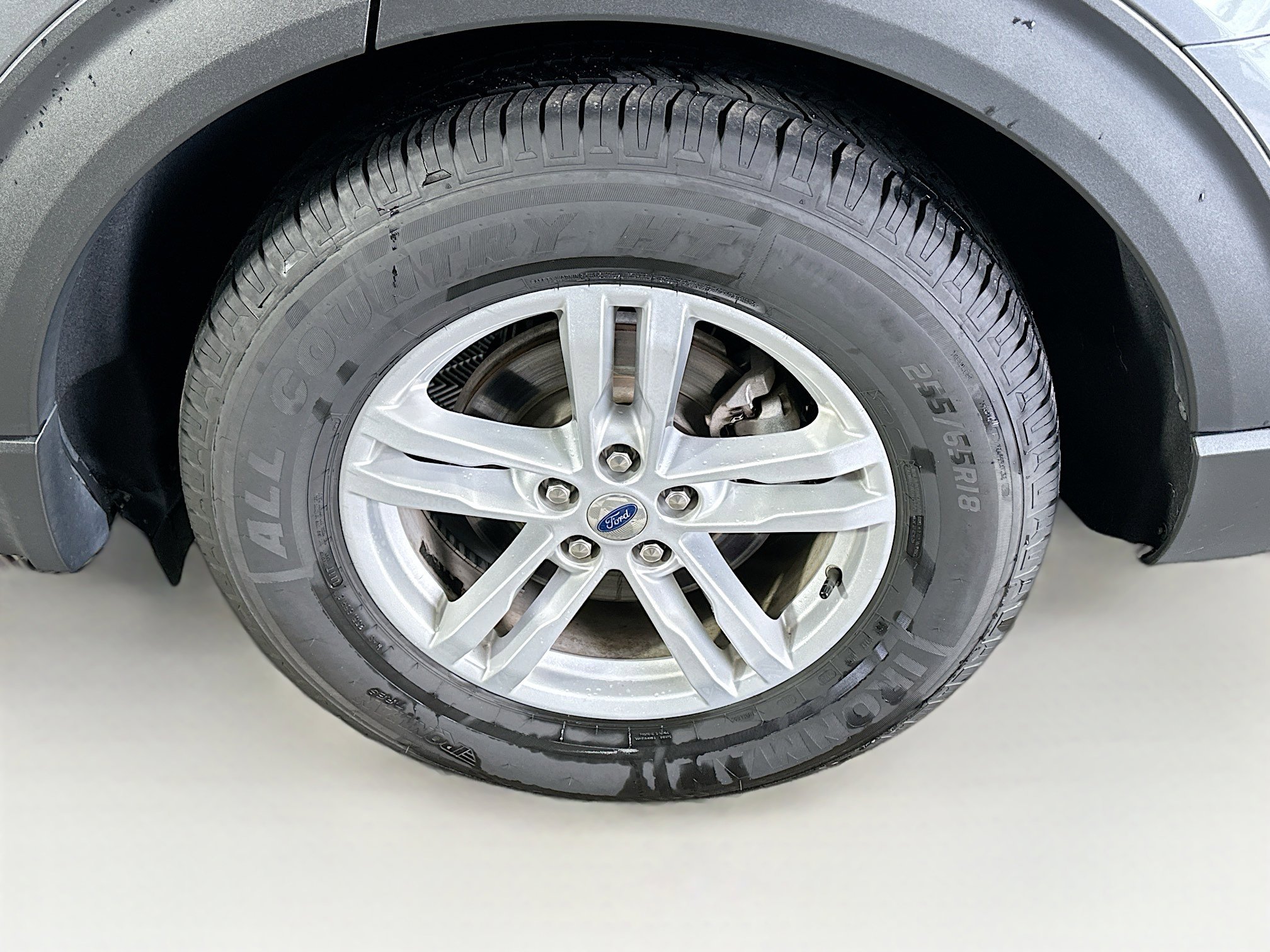 Used 2024 Ford Explorer XLT w/ Equipment Group 202A image 11