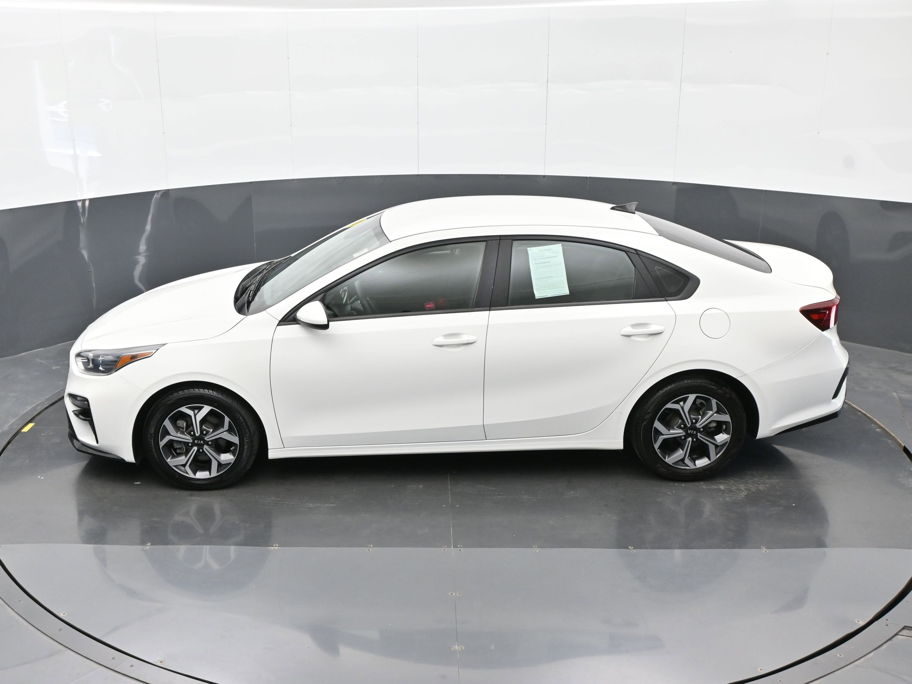 Used 2020 Kia Forte LXS FWD image 36