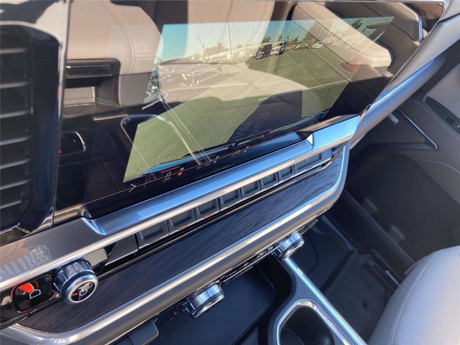 New 2026 GMC Sierra 1500 SLT w/ SLT Premium Plus Package image 30