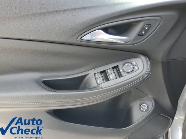 Used 2023 Buick Encore GX Select w/ Sport Touring Package FWD image 20