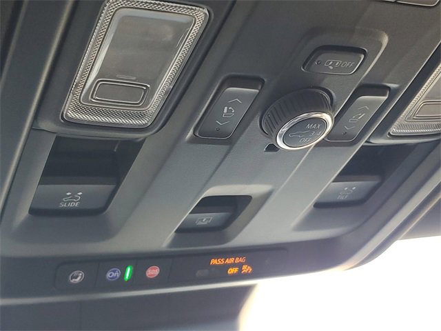 Certified 2023 Cadillac Escalade Premium Luxury w/ LPO, Illumination Package image 22